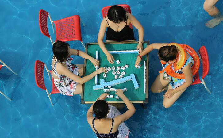 会玩,重庆水上麻将比赛引众人参与