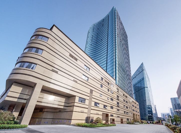 中心▲ 各式写字楼坐落于此 天祥广场,通威国际,新天府国际, 蜀都中心