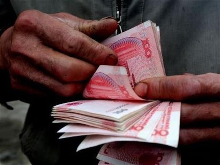 人社部:保障农民工工资支付 强化对欠薪失信企