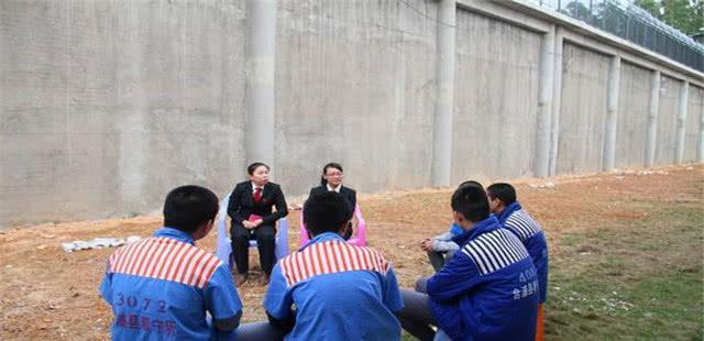 被拘留5天或15天的人在看守所里是怎么度过的