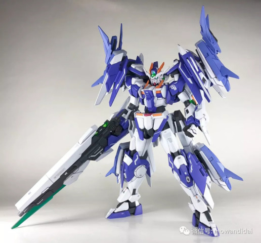 装备真多!高达00潜行者改造机