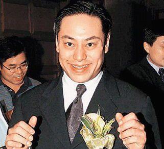 地产神童,香港的亿万富翁,50岁英年早逝