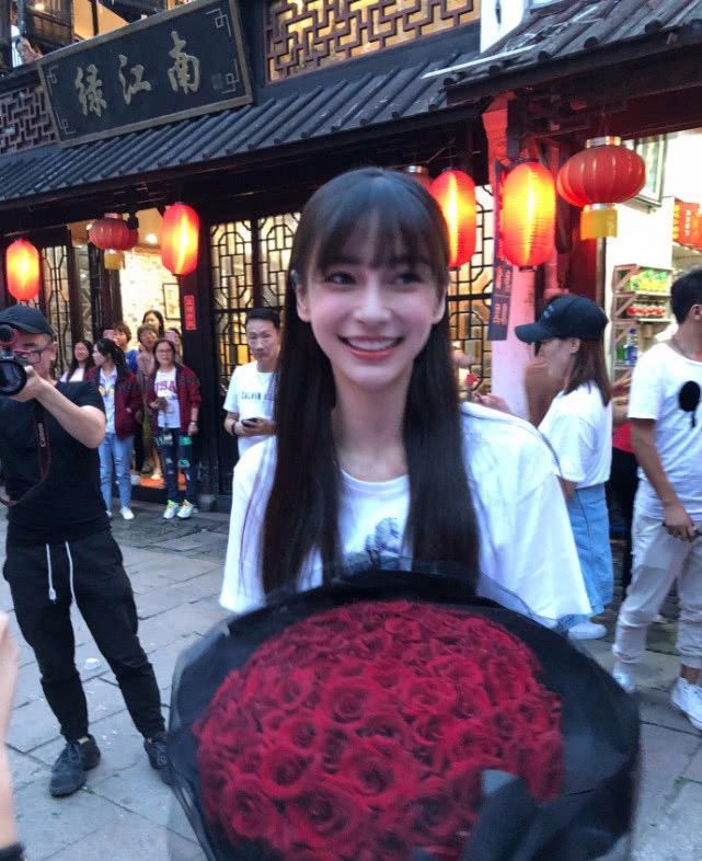 Angelababy戴个寸头假发就敢叫突破?没文化