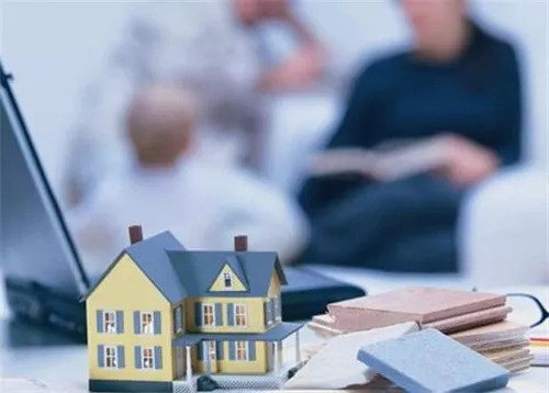 人均居住面积是多少?生活消费支出是多少?最