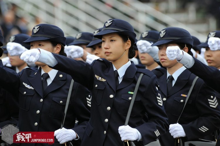 日本自卫队的女自卫官们