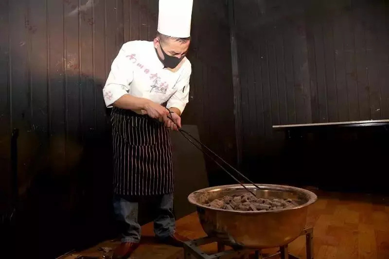 《魅力中國城》錄製 國際繩索比賽空降金佛山