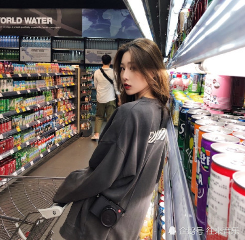 抖音又一西瓜妹来袭!这一细节傻傻分不清楚,网