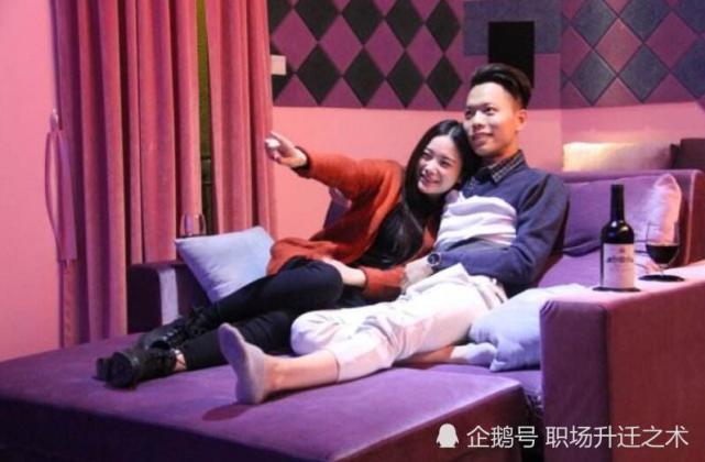 为什么情侣去网吧上网会选择包厢目的是什么女网管告诉你答案