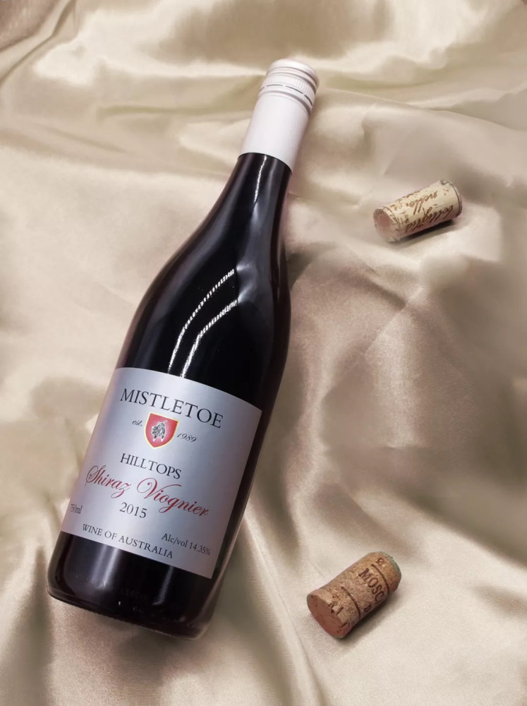 弥溯西拉维欧尼干红葡萄酒(即将到货)弥溯家族园西拉干红葡萄酒比较