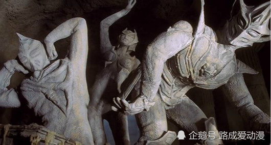 迪迦奥特曼人间体大古两任妻子,现实中都下海了,网友:大古有毒