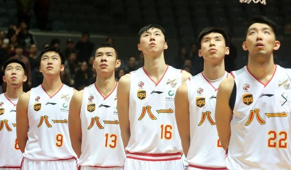 新赛季的八一队因为将主场从宁波迁到南昌受到了一些关注,对于最近多