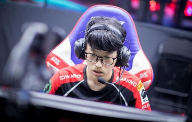 edg双c的传承scout胖爹附体iboy根本不逊羊驼