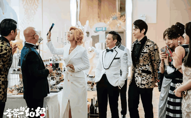 国庆档4部电影预售票房,沈腾包贝尔位居前二,