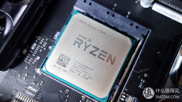 谁是猛汉王?R5-2600与I5-8400游戏对比体验