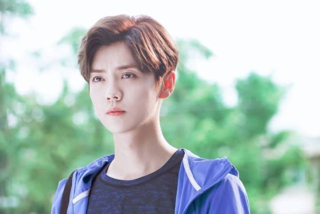 央视限娘令:这三位没敢化眼影眼线浓妆,这三位