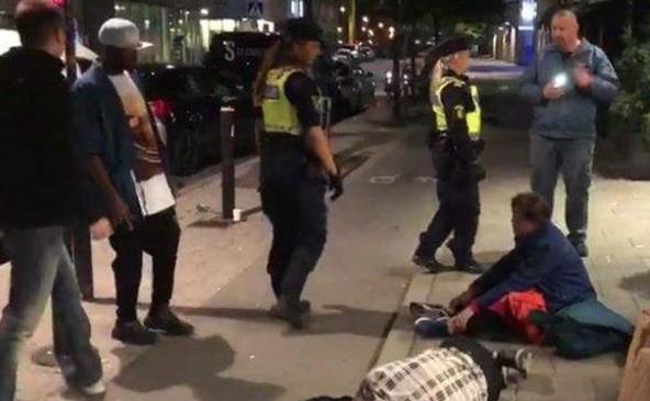 为什么瑞典的警察要把中国游客带到教堂,而不