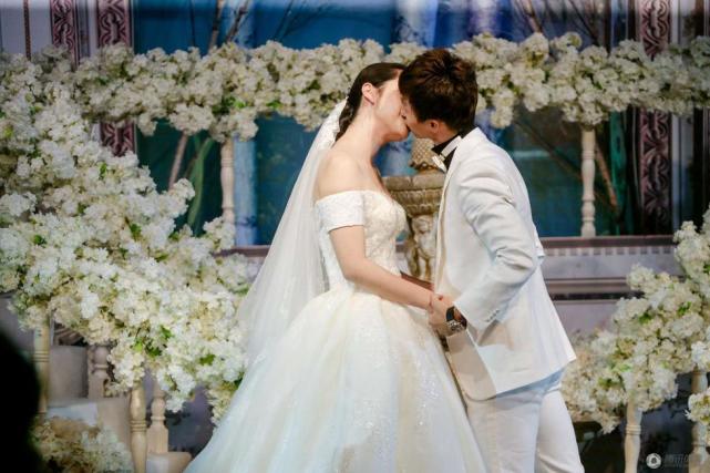 尹鸿博宣布爱子降生 华夏悍将成功升级