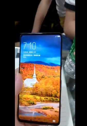 努比亚Z18用双屏,网友:一块电池带两屏幕,续航