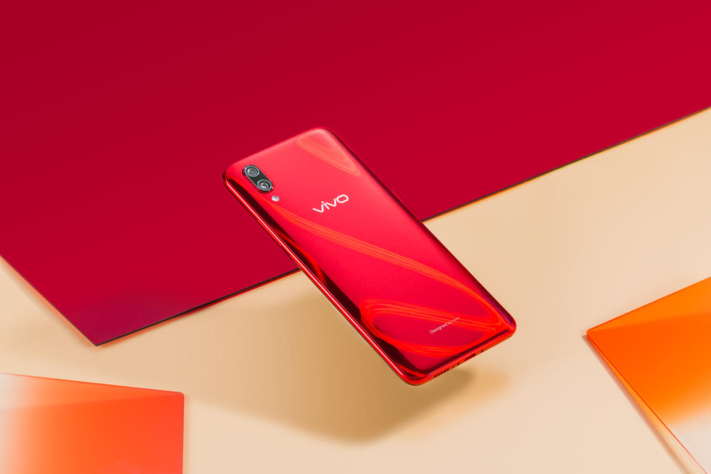 vivo x23 幻影红:光与美的极致融合,重新定义设计之美