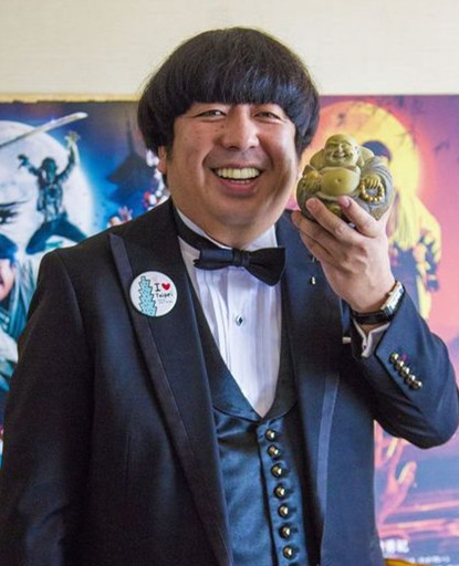 丑男刚娶美女主播,就被曝和16岁女孩发生关系,无安全措施!