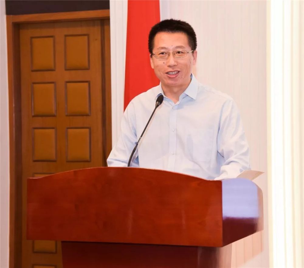 大学生到中学挂职团委书记?这个项目有点赞!