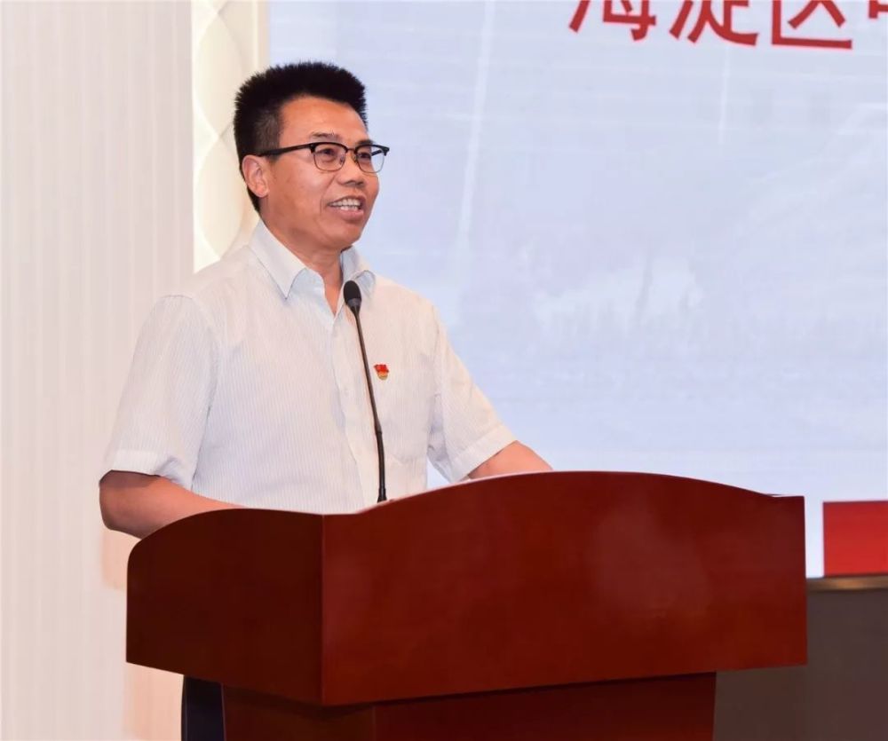 大学生到中学挂职团委书记?这个项目有点赞!