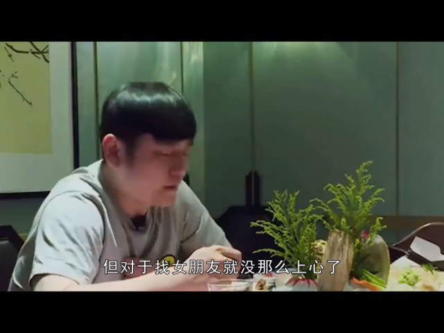 钱妈妈节目说漏嘴,曝光钱枫的初恋女友,网友纷纷猜测就是她