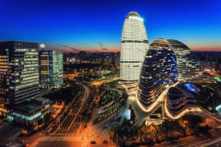 北京市的望京区,几十万韩国人扎堆此地,望京街