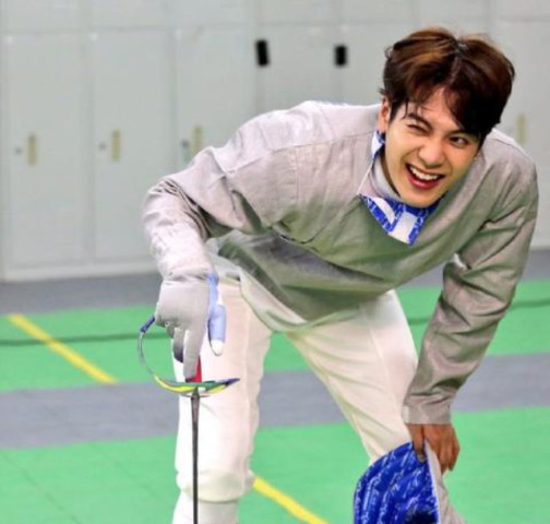 在韩国工作却敢直接怼韩国人,张艺兴和王嘉尔