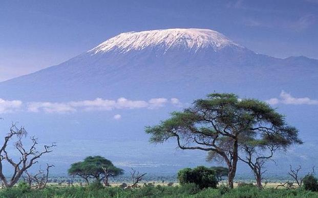 目前科學家在地球上已經發現了2500多座火山,其中大多是死火山,也就是