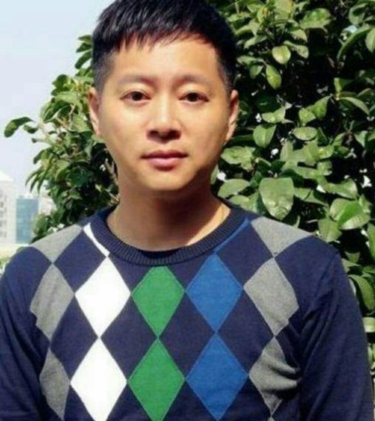 芒果台前一哥曾地位比何炅汪涵还高,却因冲动