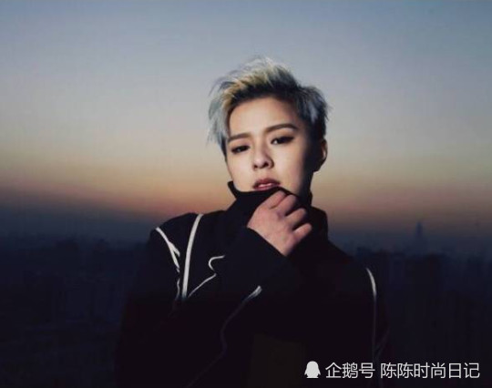 还记得校花的贴身高手里四大恶少之一的冯笑笑她参加了101