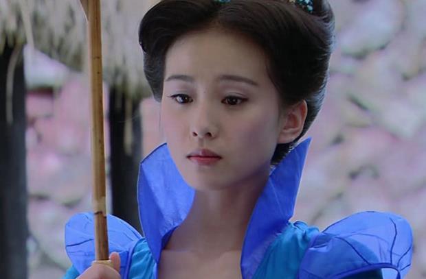 7个痣美人古装扮相,鞠婧祎有特色,刘诗诗娇俏