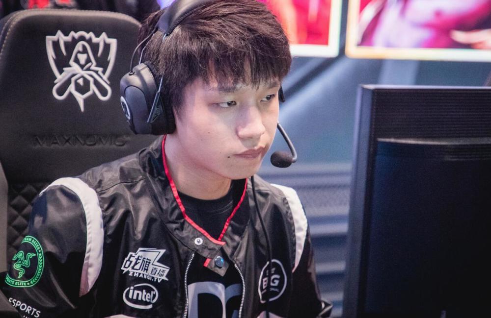 edg将迎战tl,clearlove(明凯,外号厂长)首发换下haro,这是edg传奇打野