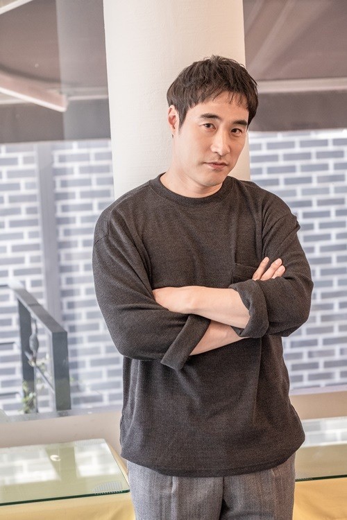 《安市城》裴晟佑谈南柱赫 颜值太高 误以为是