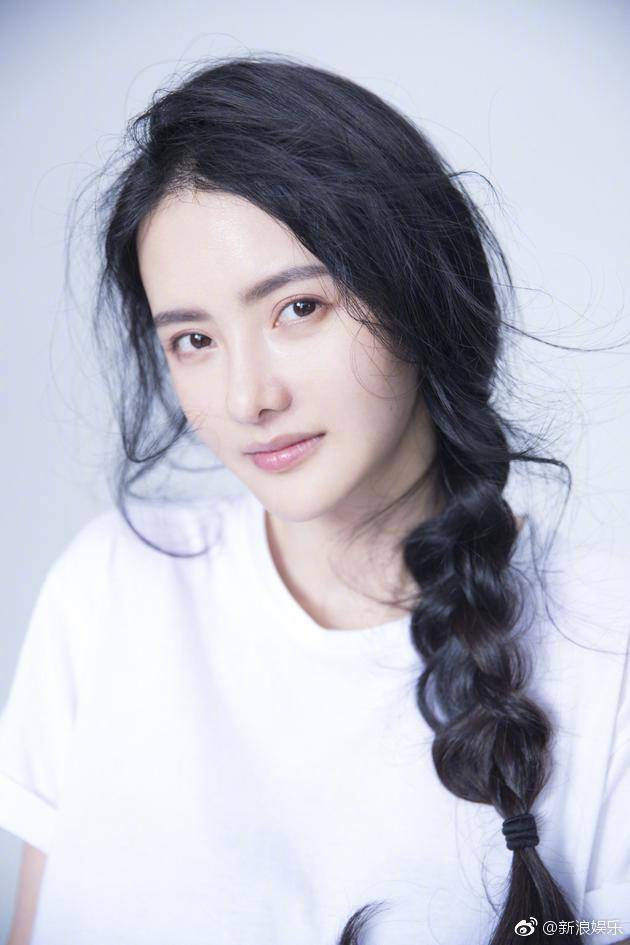 吴秀波疑似第三者大爆料还去米兰堵人,此前波