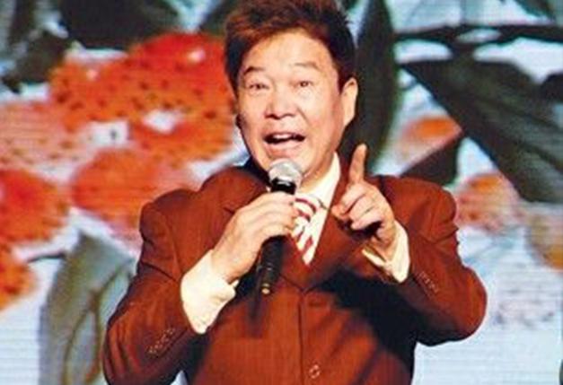 郭德纲最火的师哥,捧红了任军,后来被徒弟抛弃