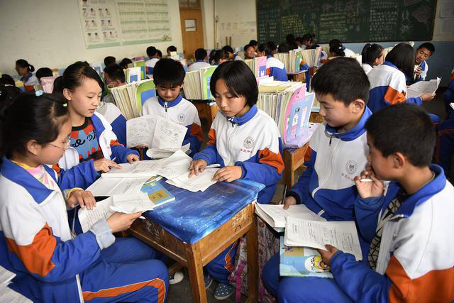 教育部:2020年全面普及12年义务教育,网友:要