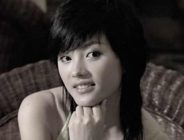 吴秀波疑似小三吐槽张芷溪是整容鸡,自己整了