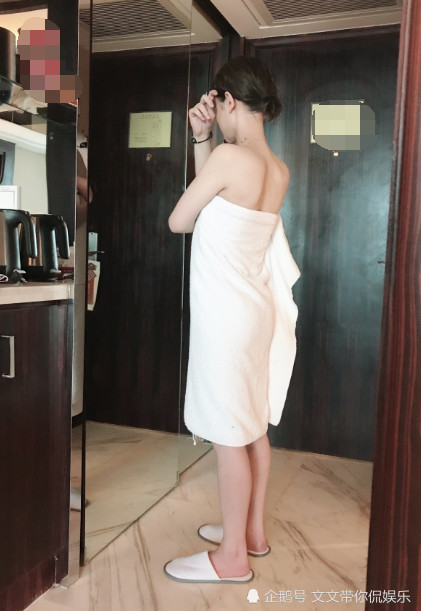 轩墨宝宝大秀美腿却对不起女装大佬称号网友不行太粗了