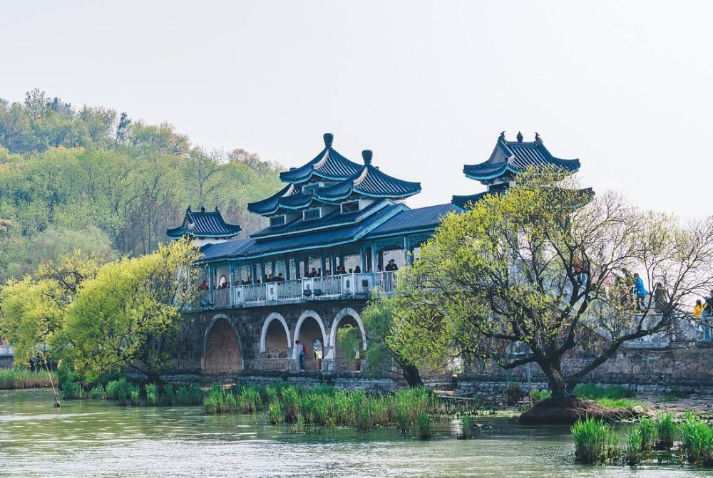 发改委三申五令要求降价,这景区只降1元,