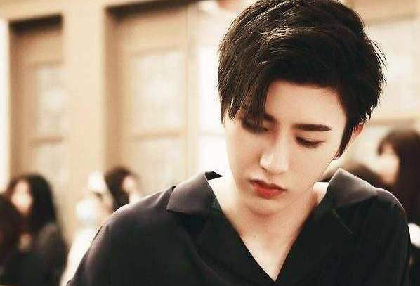 中央禁娘令被网友拍手叫好,网友:这样才对嘛