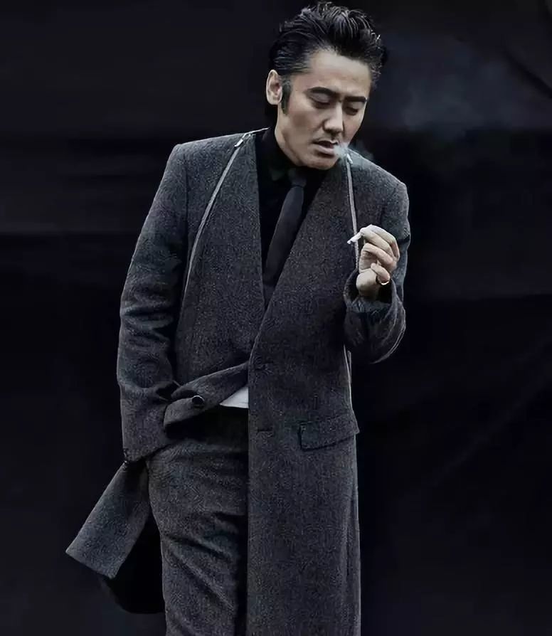 吴秀波周立波黄海波,一波三折!为何这么多少女