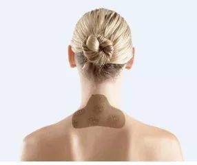 颈椎病脖子富贵包?常喝生姜+米醋熬汤,简单