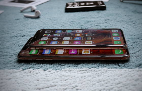 苹果XS刘海太丑?软件秒解决,网友:没刘海谁还