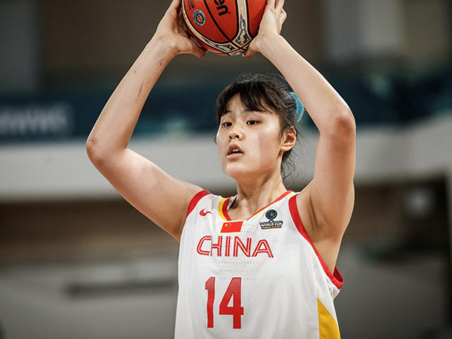 中澳新老两鲨迎正面对决 李月汝:实力真不如她