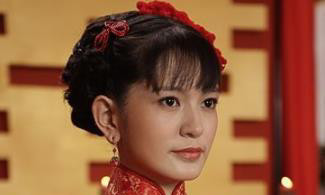 娘道:隆延宗和洪凤鸣大婚,全家欢天喜地,只有老祖宗眉头紧皱