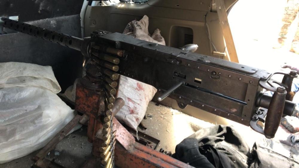 好莱坞大片都不敢这么拍!巴西悍匪据重机枪火