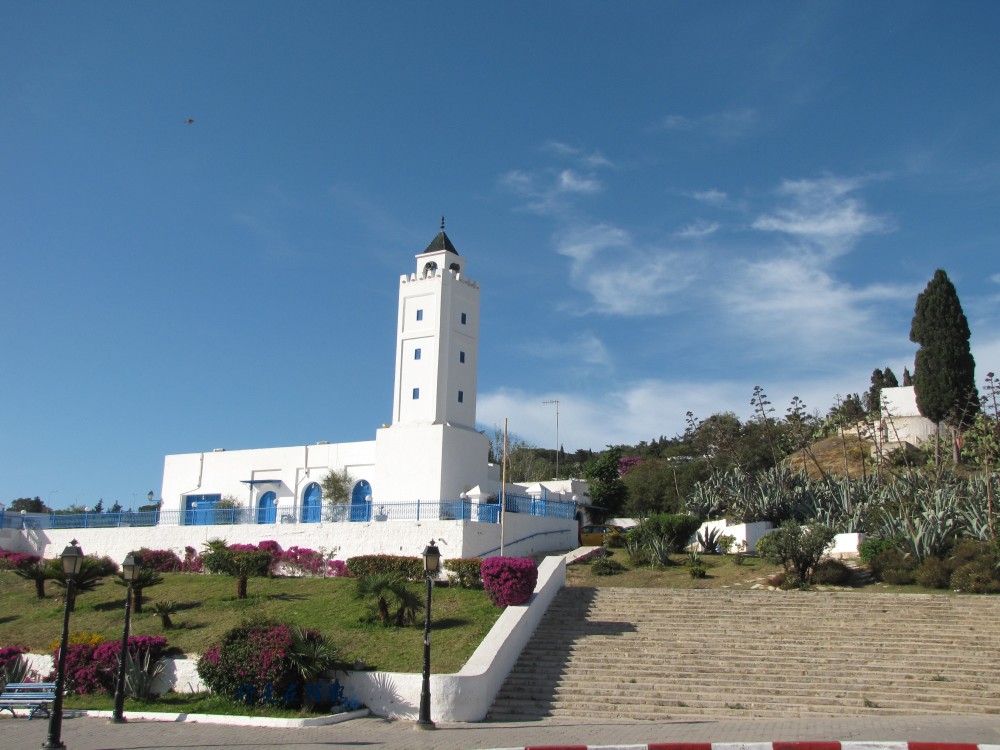 非洲最傲娇小镇:一年50万游客却不开酒店,给钱