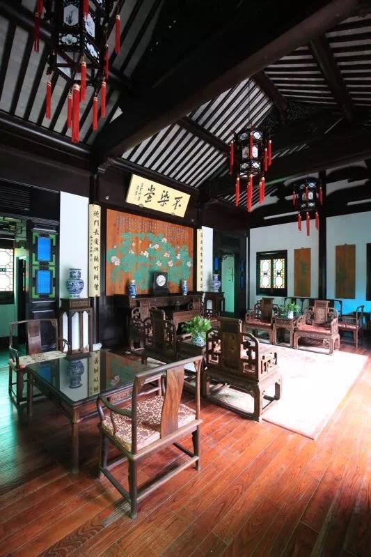 容闳书院实景图走进江南园林风格的容闳书院,读书声提醒着参访媒体这